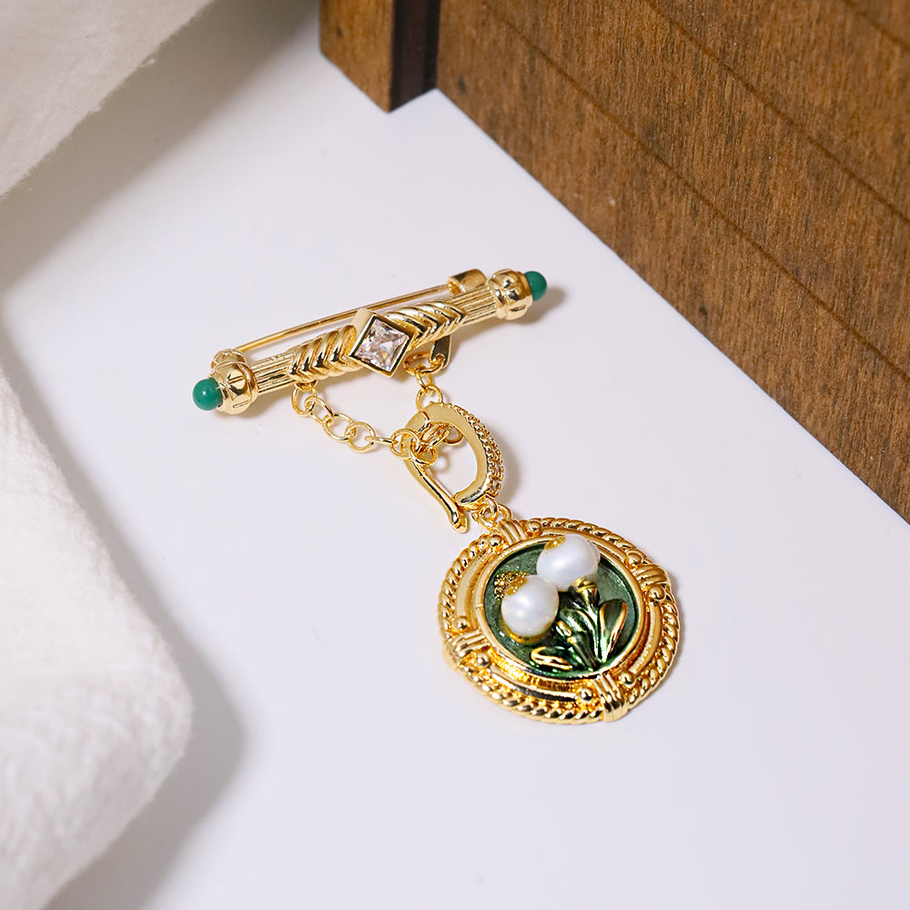 Natural Pearl Dripping Oil Green Grass Brooch Korean Women's Luxury Jewelry Fashion Women's and Girls' Gifts