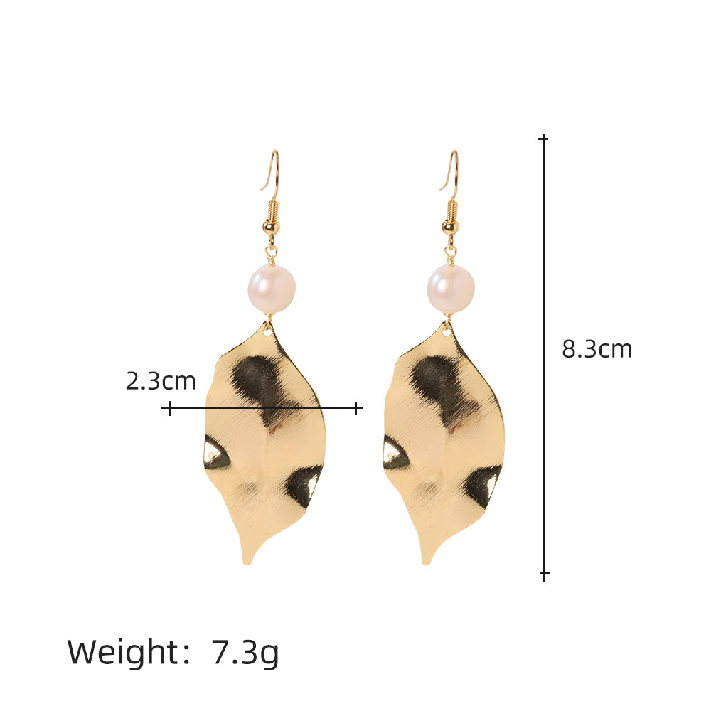 Natural Freshwater Pearl Gold Leaf Earrings Korean Style Women Luxury Jewelry Fashion Ladies and Girls Gift