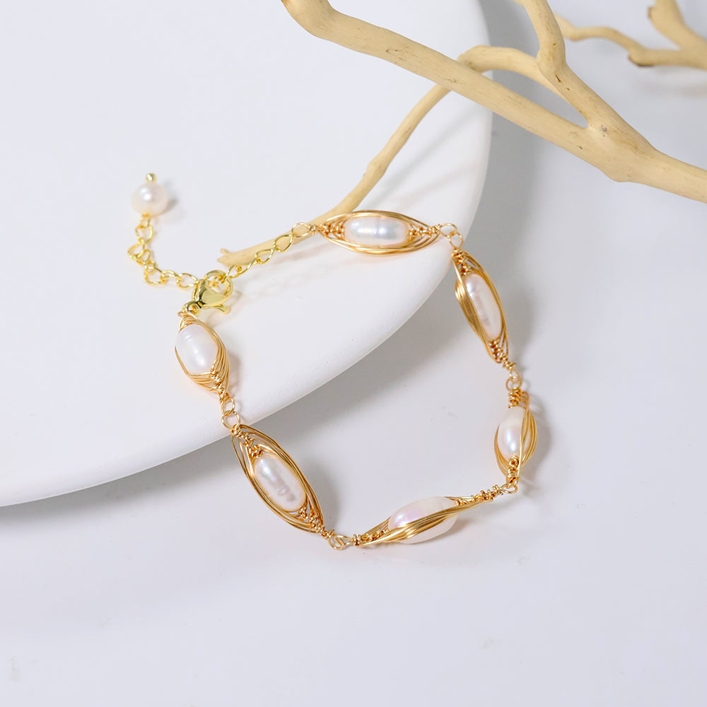 Natural Pearls Wrapped in Gold Thread Bracelet Retro Palace Style Fashion Jewelry Bracelet Gifts for Mom Wife Girlfriend