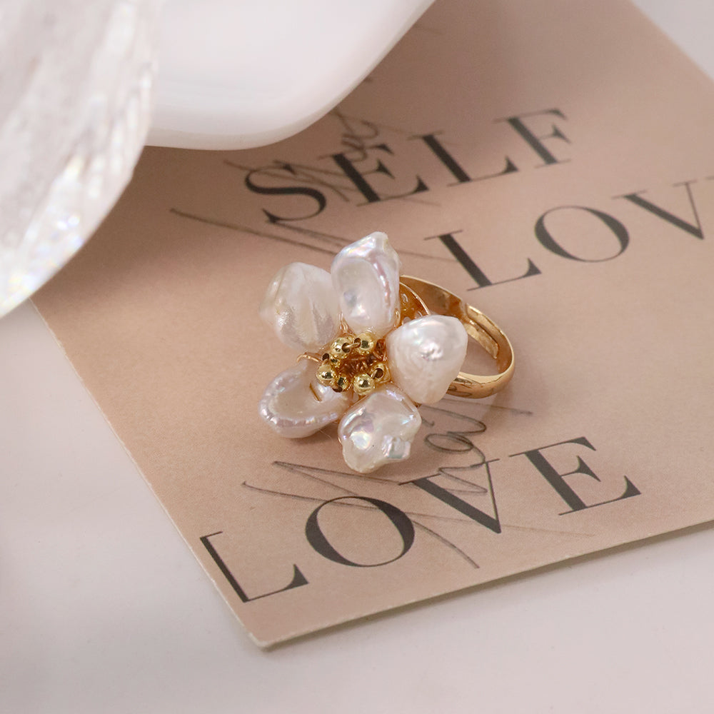 Natural Freshwater Baroque Pearl Flower Ring Brass 18k Gold Plated Women Ring Vintage Elegant Jewelry Wholesale