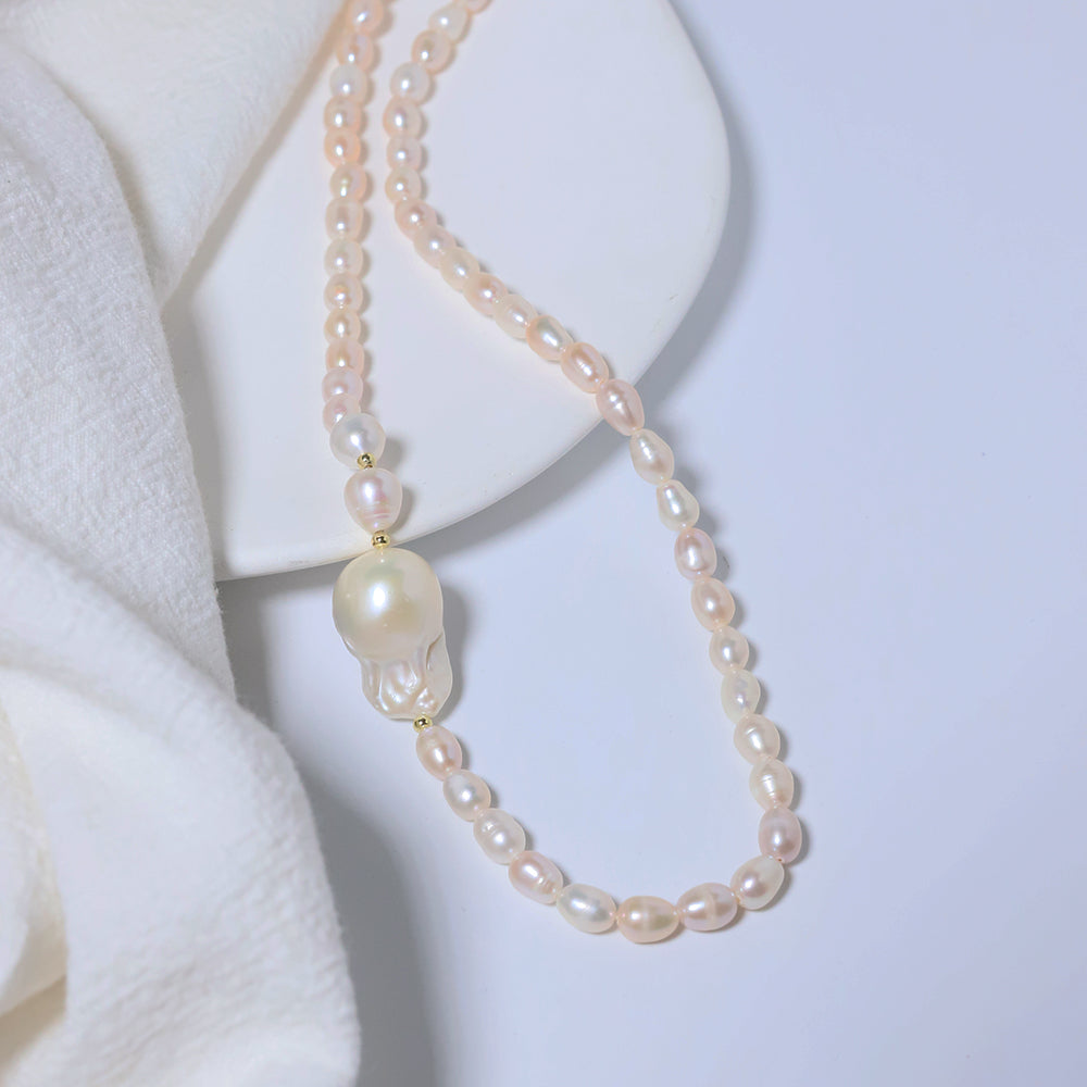 Natural Freshwater Pearl White Baroque Necklaces Retro Palace Style Jewelry Choker Gifts for Mom Wife Girlfriend