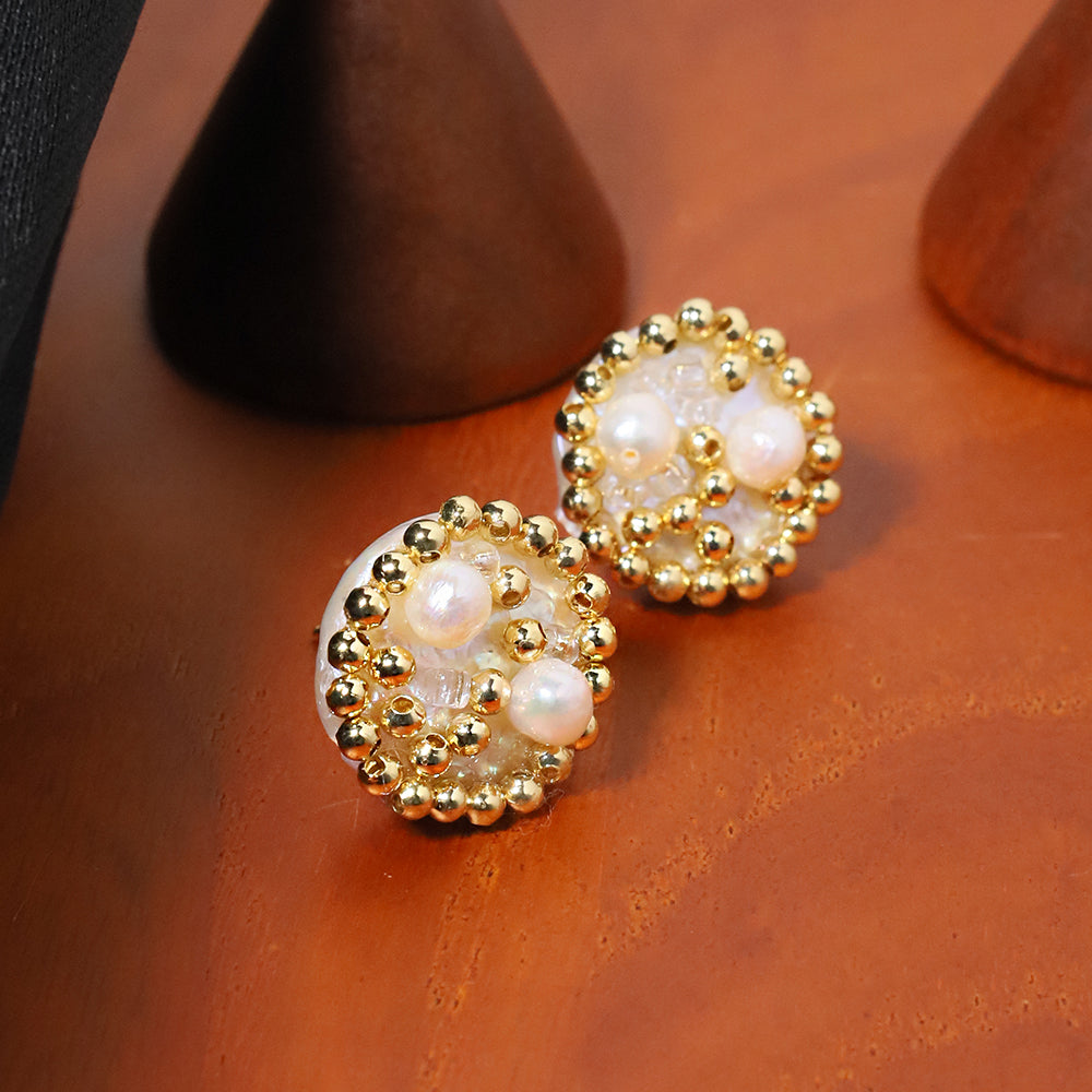 Natural Freshwater Pearl Gold Bead Button Earrings Korean Style Women Luxury Jewelry Fashion Ladies and Girls Gift