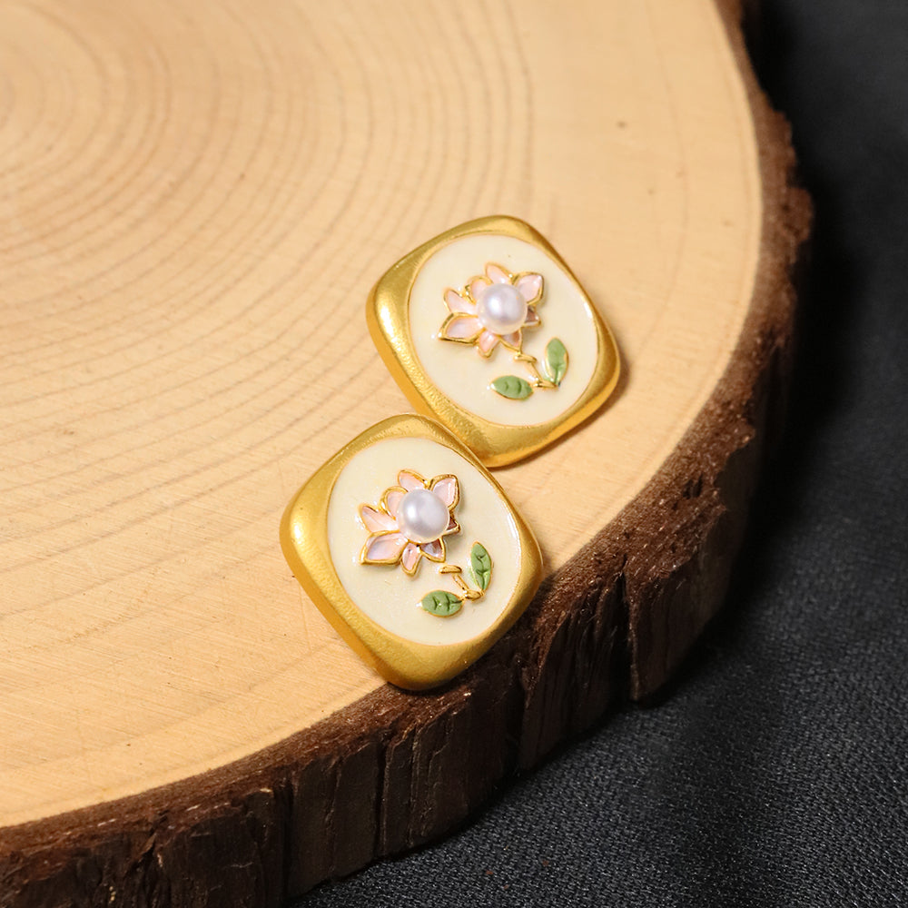 Natural Pearl Green Relief Flower Square Earrings Korean Style Women Luxury Jewelry Fashion Ladies and Girls Gift