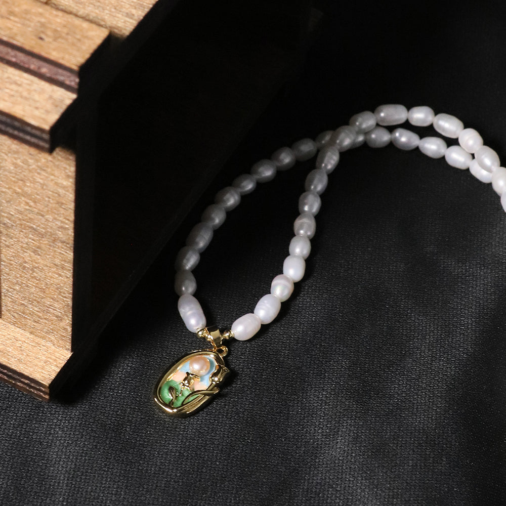 Natural Freshwater Pearl Flower Pendant Necklace Korean Style Women Luxury Jewelry Fashion Ladies and Girls Gift