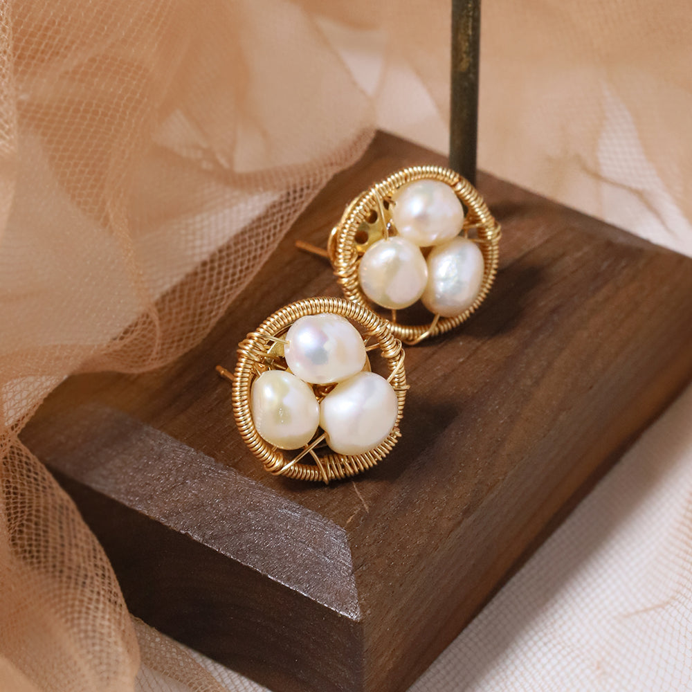 Natural Freshwater Pearl Gold Edged Earrings Korean Style Women Luxury Jewelry Fashion Ladies and Girls Gift