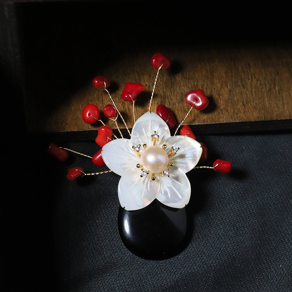 Natural Pearl Black Agate Shell Flower Coral Brooch Korean Women's Luxury Jewelry Fashion Women's and Girls' Gifts