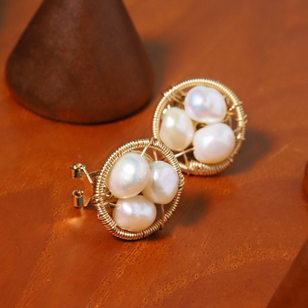 Natural Freshwater Pearl Gold Edged Earrings Korean Style Women Luxury Jewelry Fashion Ladies and Girls Gift