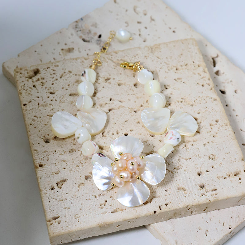 Natural Freshwater Large Shell Flower Pearl Bead Bracelet Korean Women's Luxury Jewelry Fashion Women's and Girls' Gifts