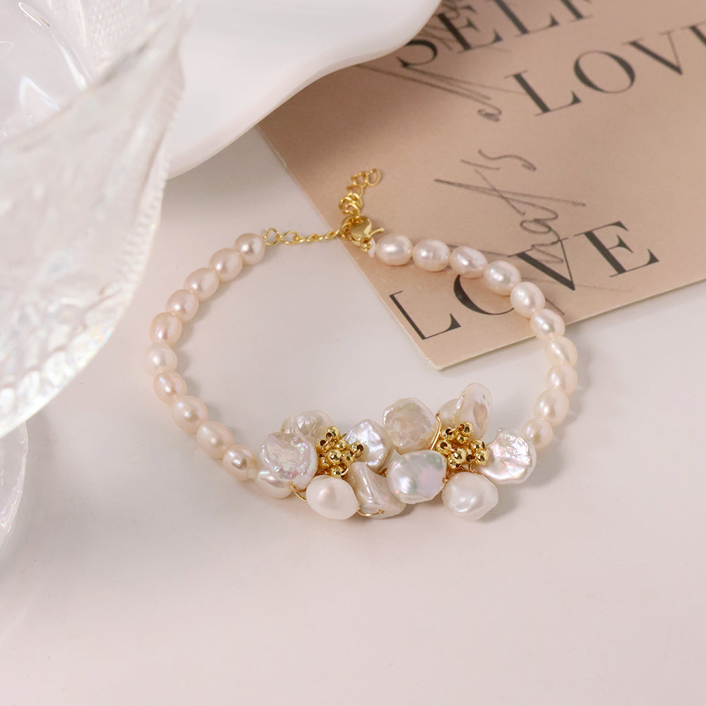 White Natural Freshwater Baroque Pearls Bracelet Retro Palace Style Fashion Jewelry Bracelet Gifts for Mom Wife Girlfriend