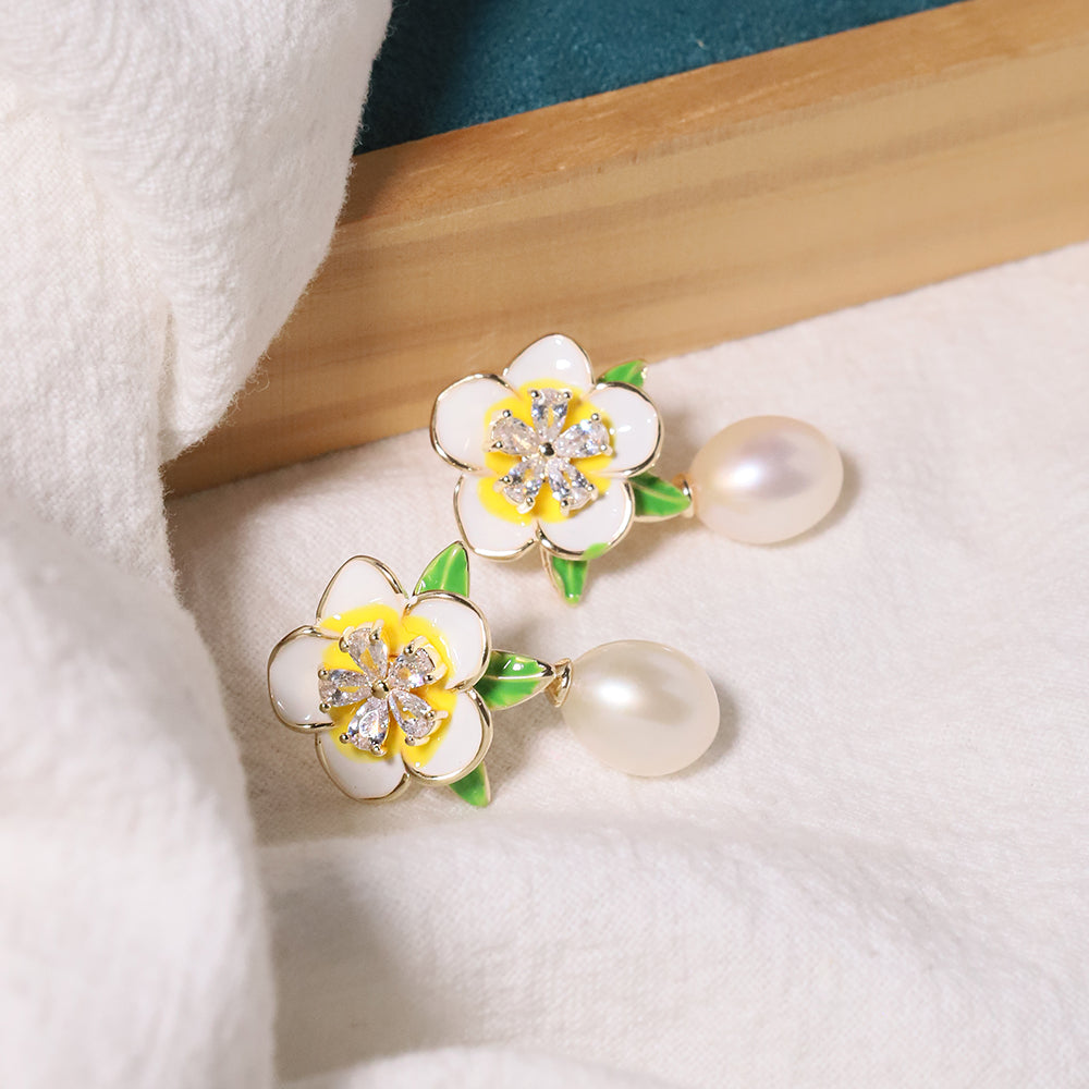 Natural Freshwater Flower Droplet Earrings Korean Style Women Luxury Jewelry Fashion Ladies and Girls Gift