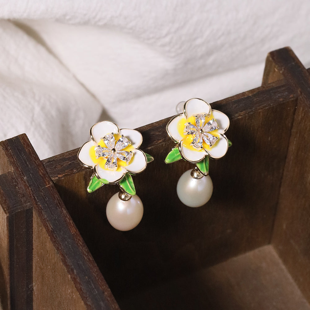 Natural Freshwater Flower Droplet Earrings Korean Style Women Luxury Jewelry Fashion Ladies and Girls Gift